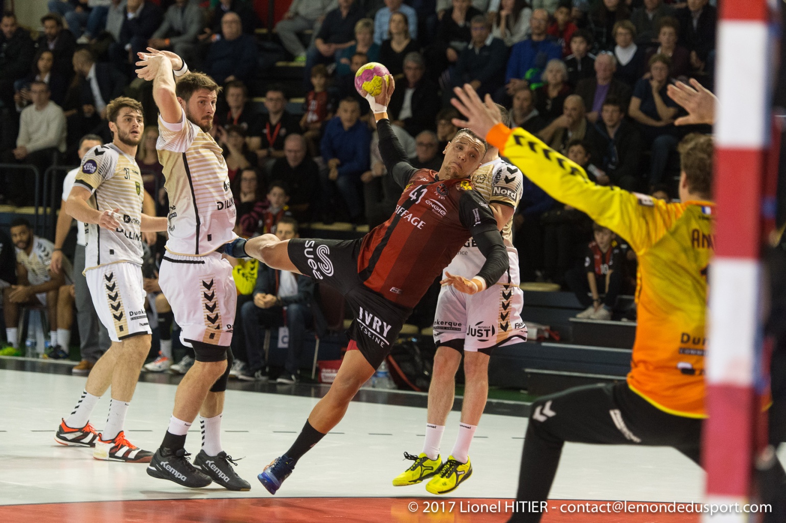 US IVRY - DUNKERQUE 1718