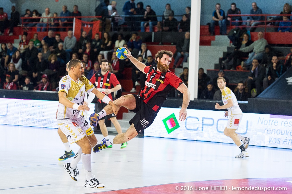 US IVRY - ST RAPHAEL (Lionel Hitier - www.lemondedusport.com)