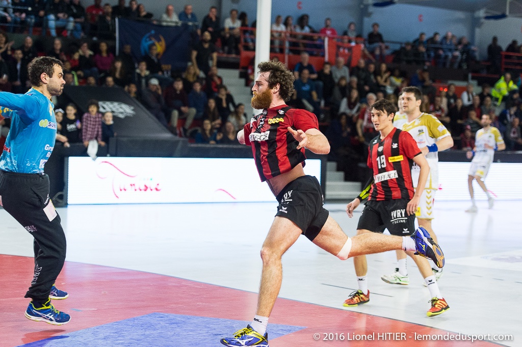 US IVRY - ST RAPHAEL (Lionel Hitier - www.lemondedusport.com)