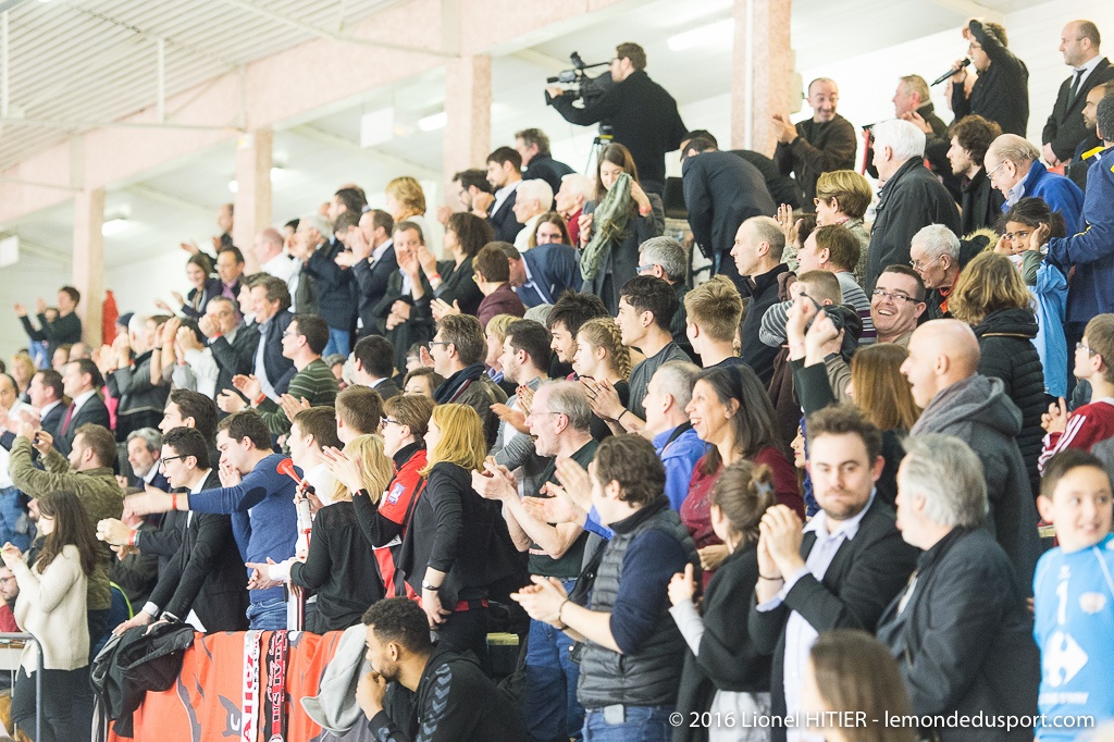 US IVRY - ST RAPHAEL (Lionel Hitier - www.lemondedusport.com)
