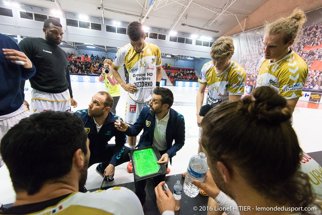 US IVRY - ST RAPHAEL (Lionel Hitier - www.lemondedusport.com)