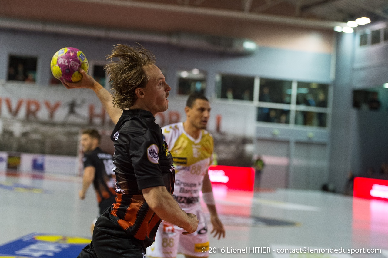 US IVRY - ST RAPHAEL 1617 (Lionel Hitier)