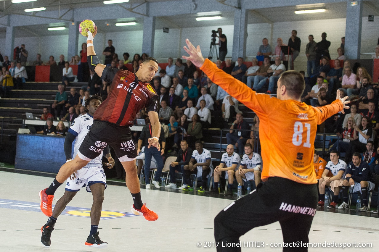 J03 US IVRY - SARAN 1718 (Lionel Hitier)