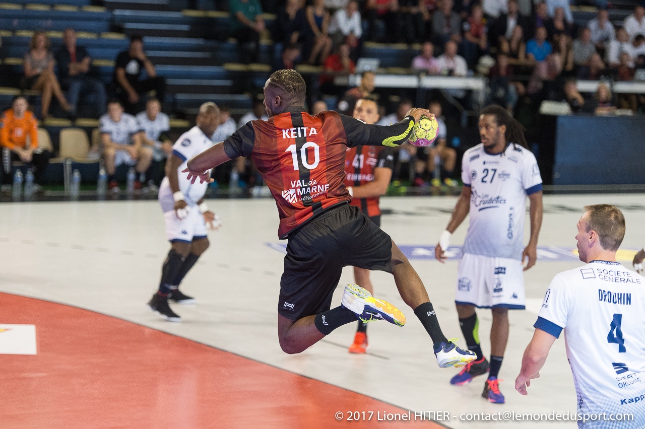 J03 US IVRY - SARAN 1718 (Lionel Hitier)