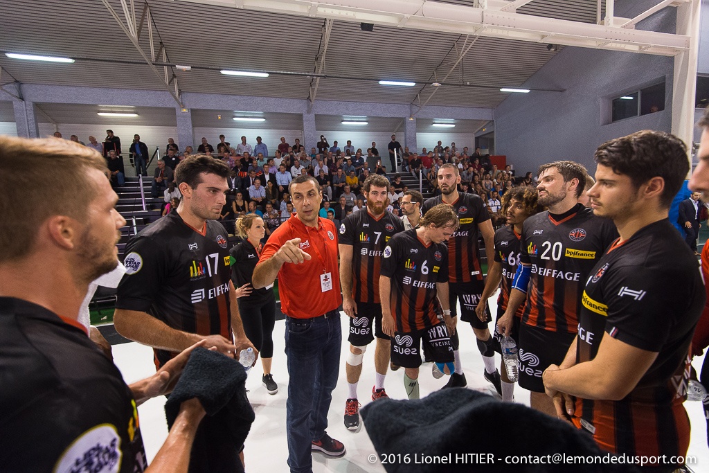 US IVRY - MONTPELLIER 1617 (Lionel Hitier - www.lemondedusport.com)