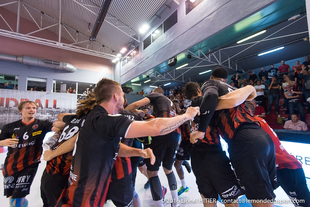 US IVRY - MONTPELLIER 1617 (Lionel Hitier - www.lemondedusport.com)