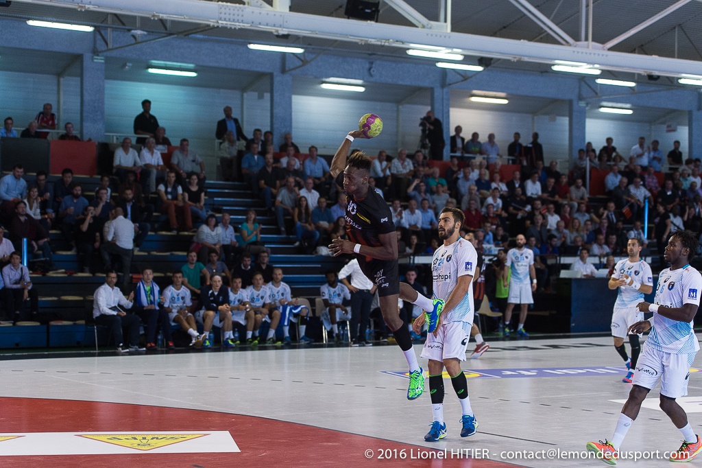 US IVRY - MONTPELLIER 1617 (Lionel Hitier - www.lemondedusport.com)