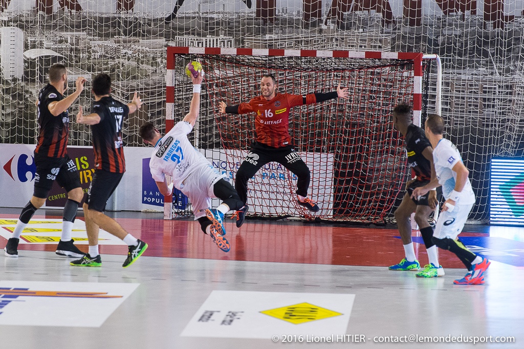 US IVRY - MONTPELLIER 1617 (Lionel Hitier - www.lemondedusport.com)