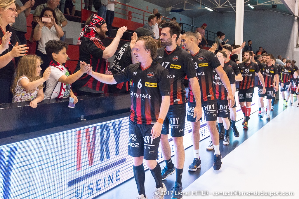 US IVRY / FENIX TOULOUSE