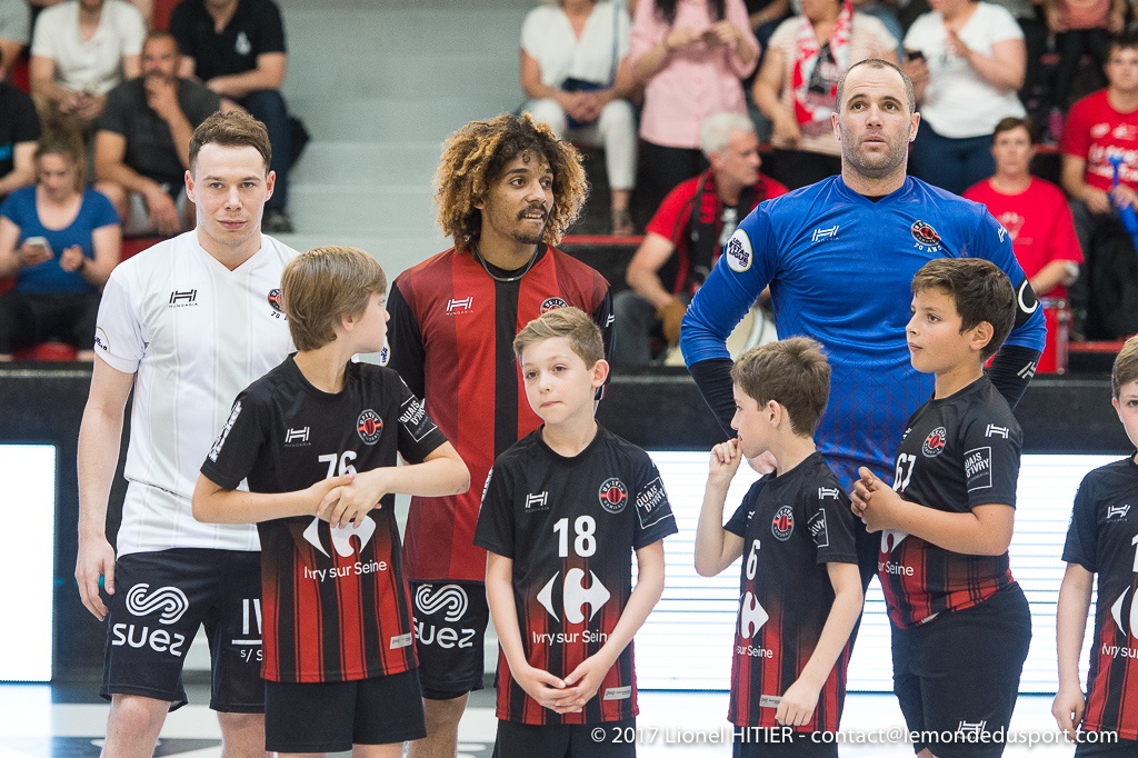 US IVRY / FENIX TOULOUSE