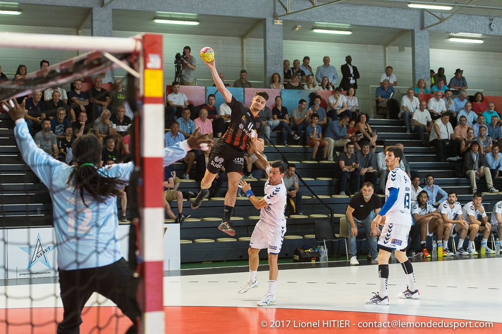 US IVRY / FENIX TOULOUSE