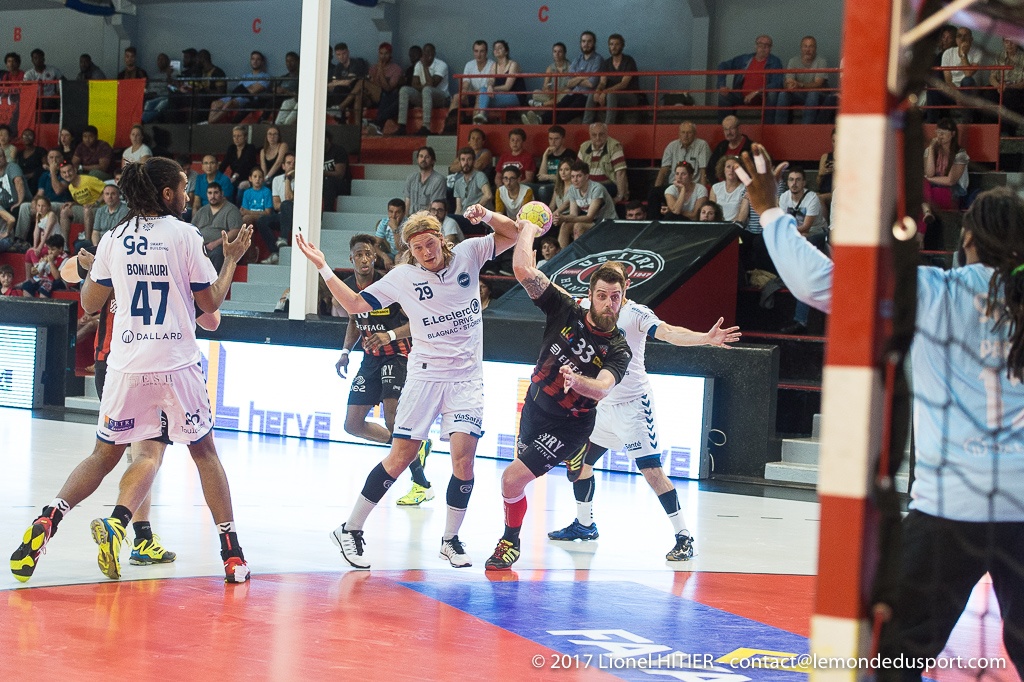 US IVRY / FENIX TOULOUSE