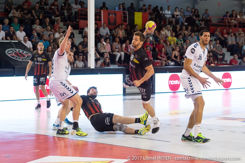 US IVRY / FENIX TOULOUSE