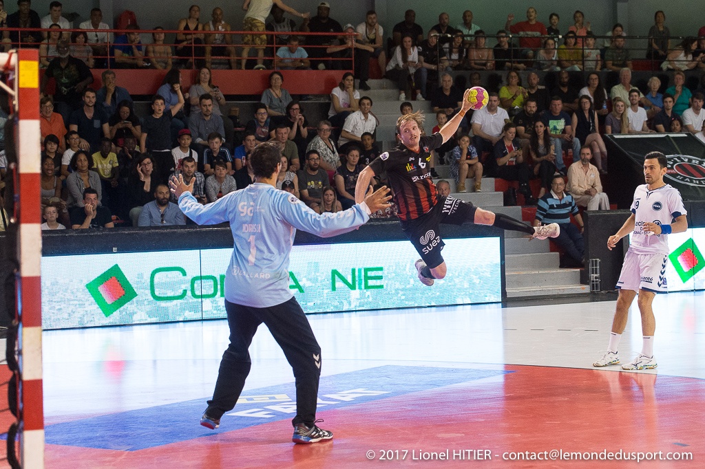 US IVRY / FENIX TOULOUSE