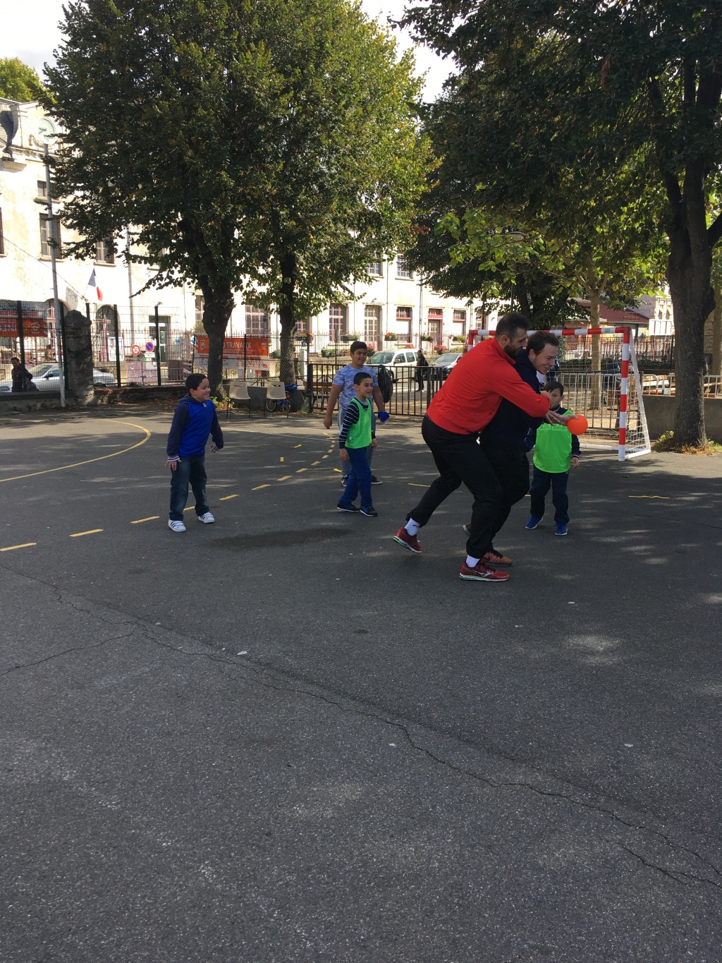 Activité Handball au WEEKEND MOHAMED ALI