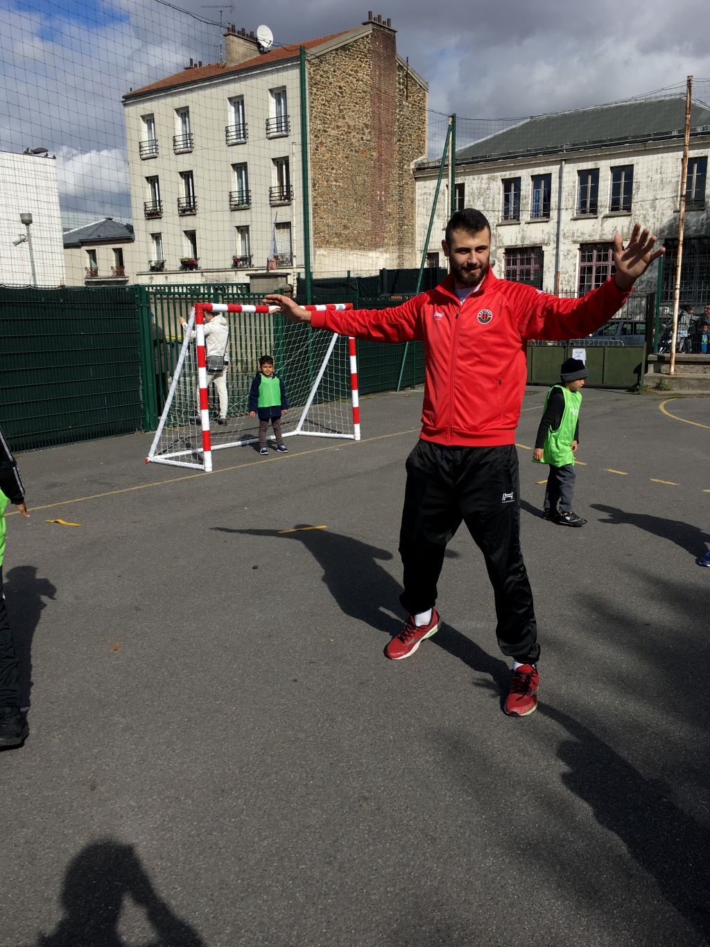 Activité Handball au WEEKEND MOHAMED ALI