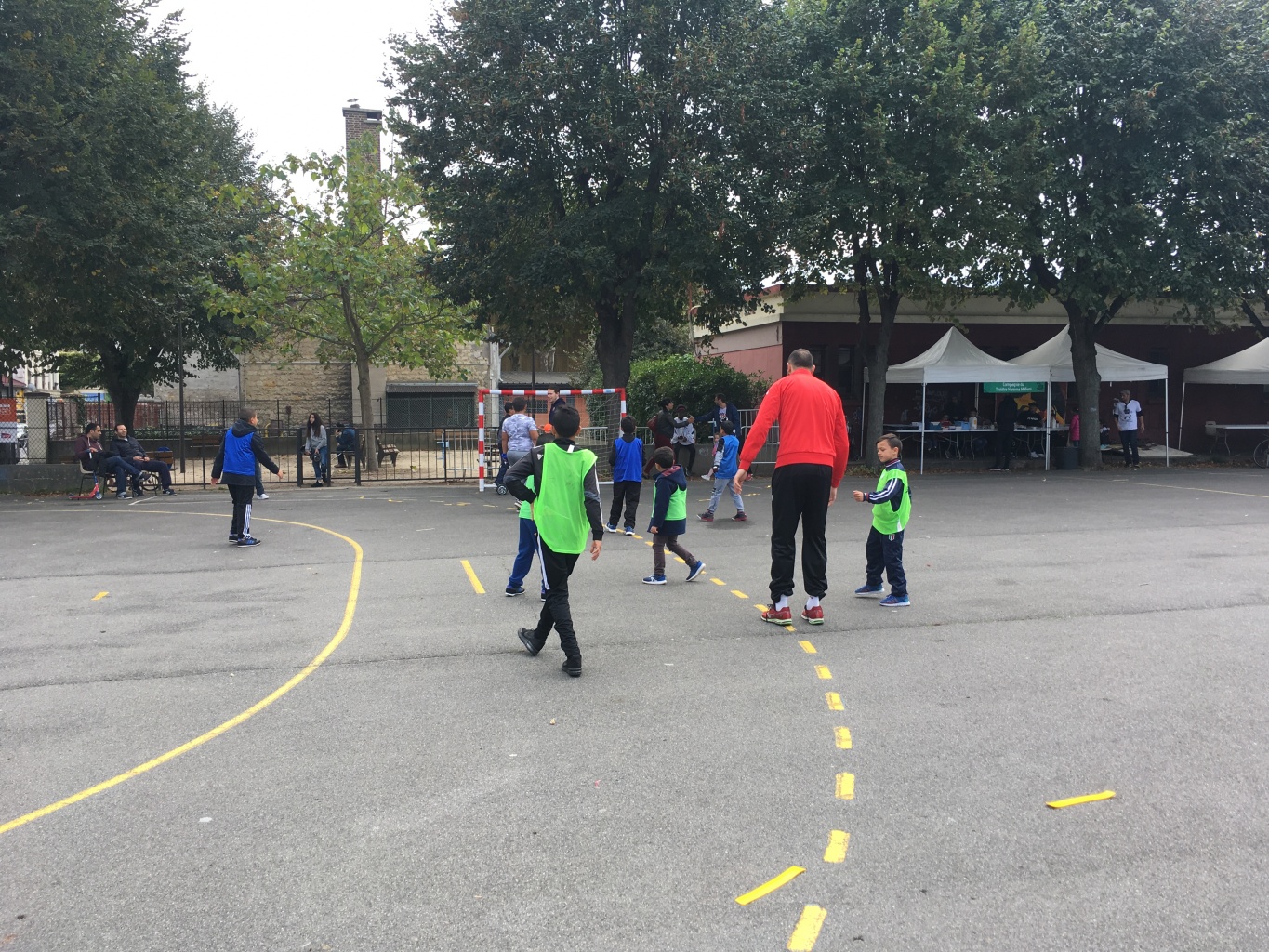 Activité Handball au WEEKEND MOHAMED ALI