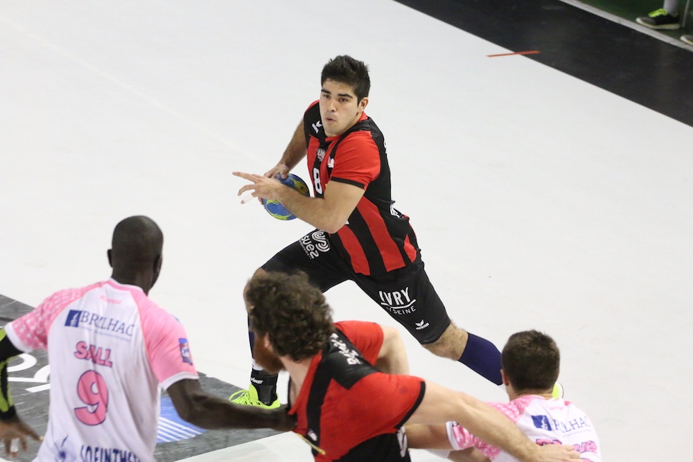 US IVRY - CESSON (Bertrand Delhomme)