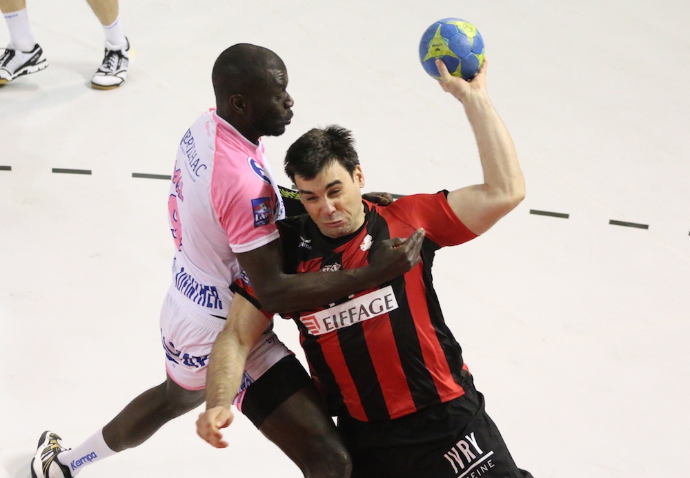 US IVRY - CESSON (Bertrand Delhomme)