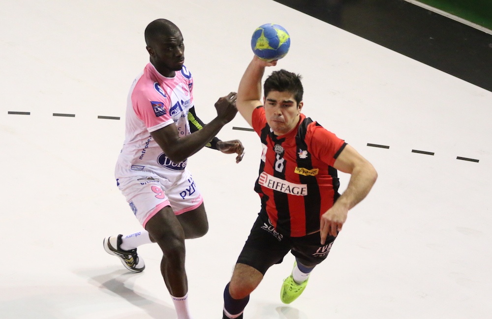 US IVRY - CESSON (Bertrand Delhomme)