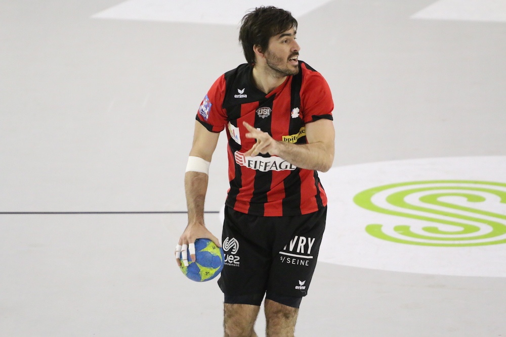 US IVRY - CESSON (Bertrand Delhomme)