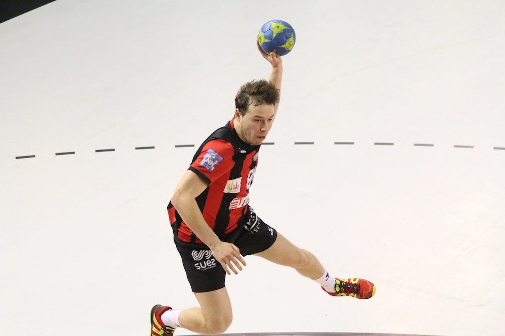 US IVRY - CESSON (Bertrand Delhomme)