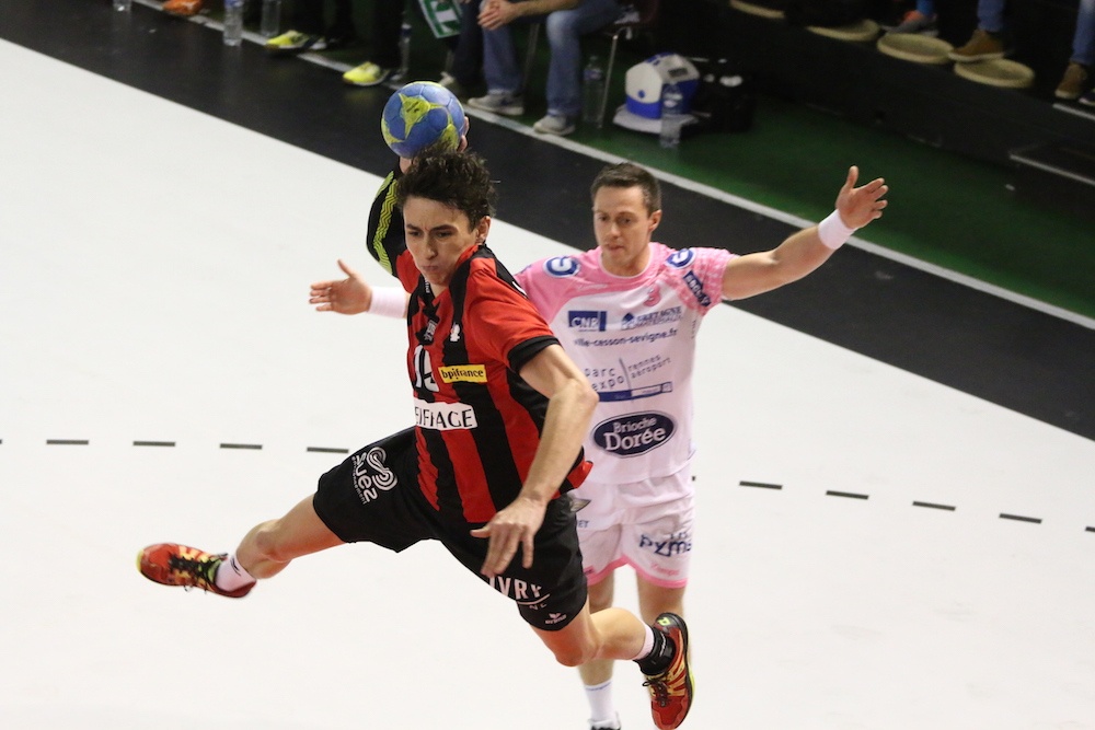 US IVRY - CESSON (Bertrand Delhomme)