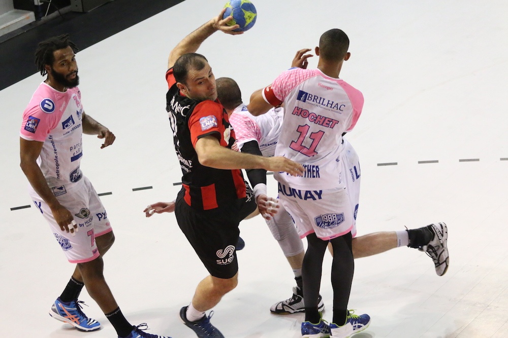 US IVRY - CESSON (Bertrand Delhomme)