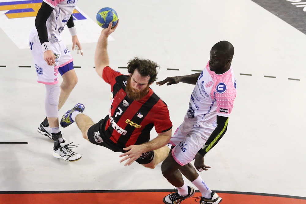 US IVRY - CESSON (Bertrand Delhomme)