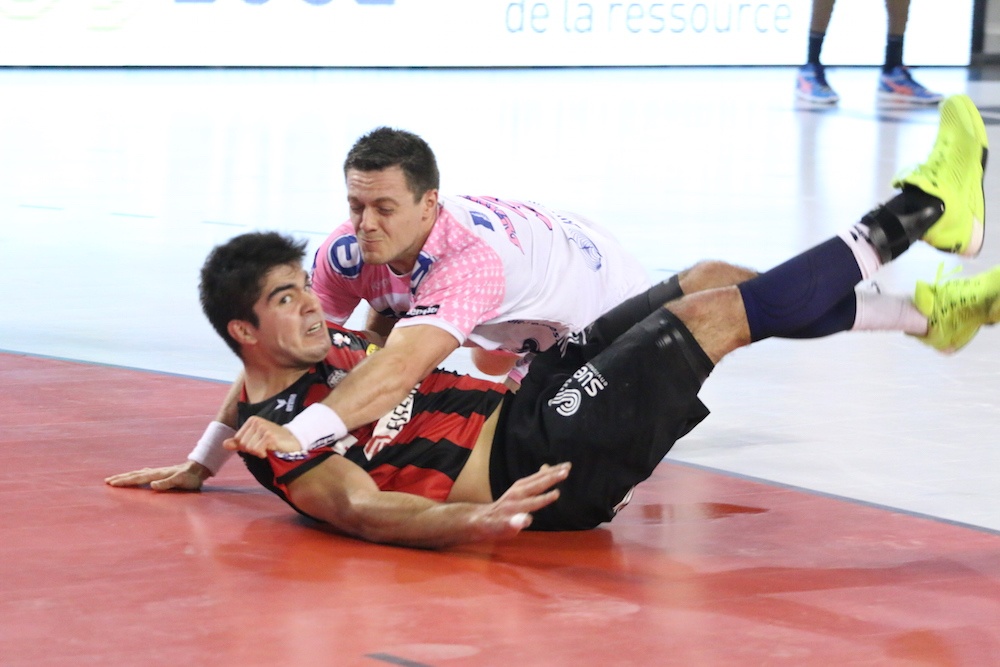 US IVRY - CESSON (Bertrand Delhomme)