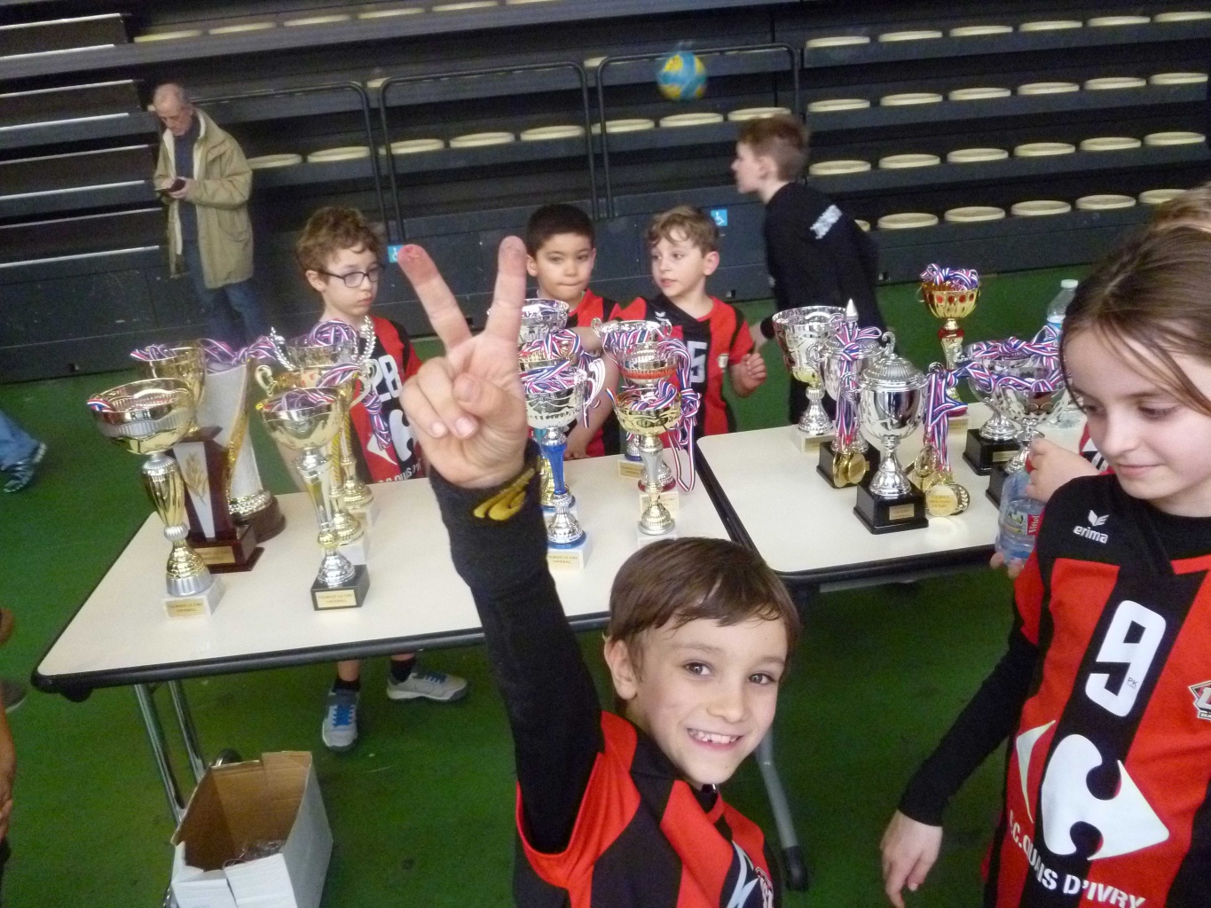 TOURNOI MINI HAND 2016