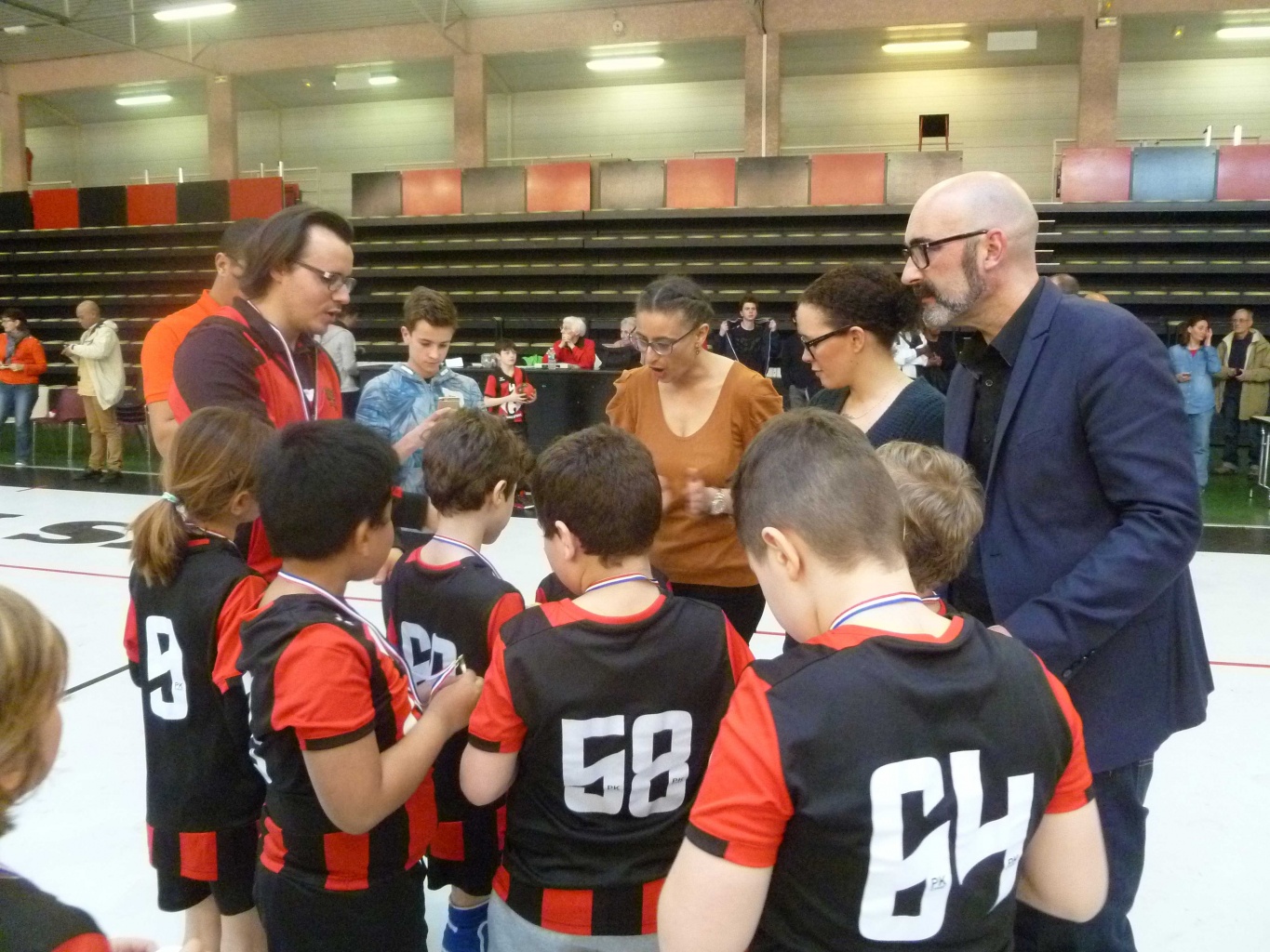 TOURNOI MINI HAND 2016