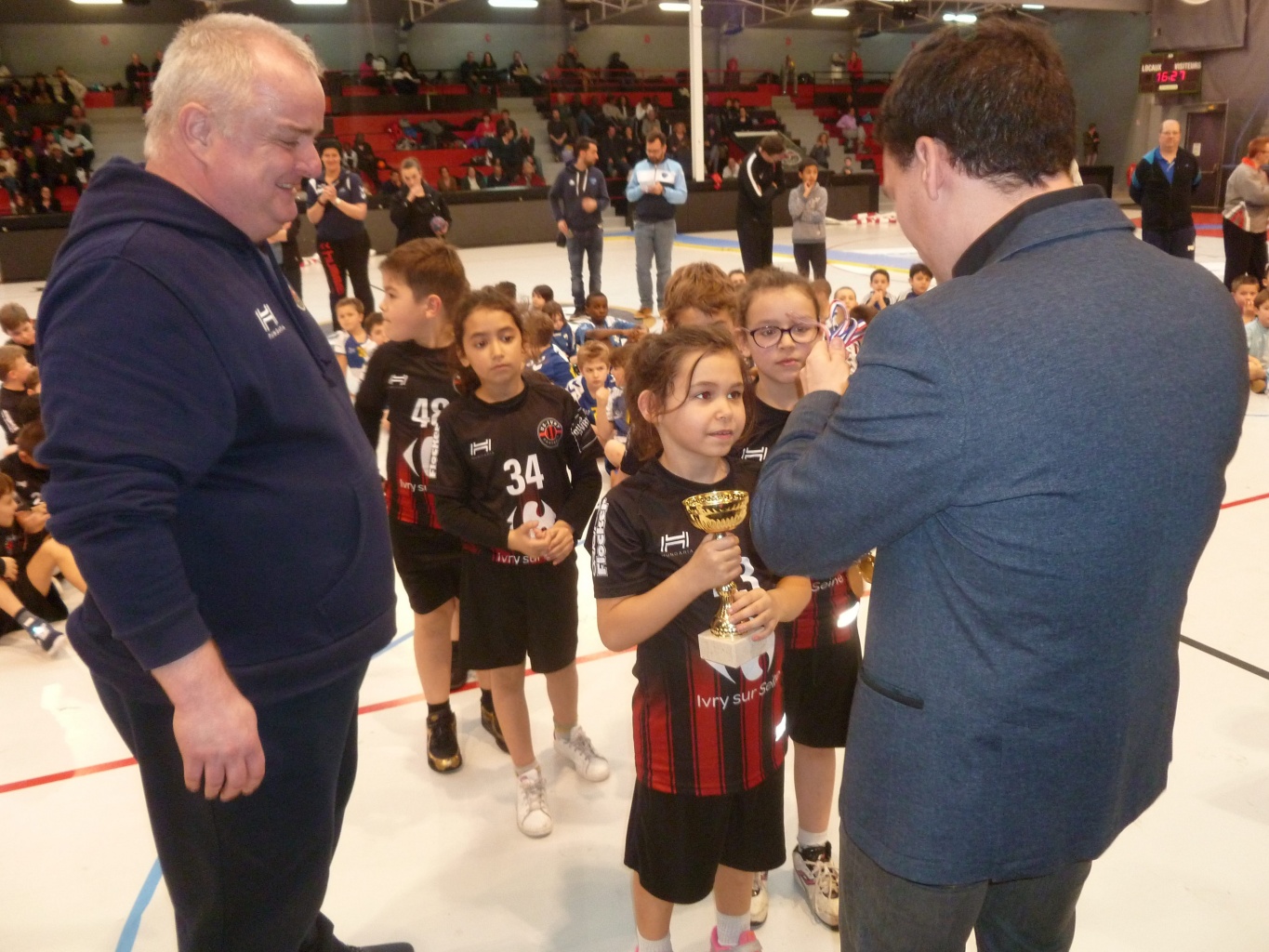 TOURNOI MINI HAND 1617