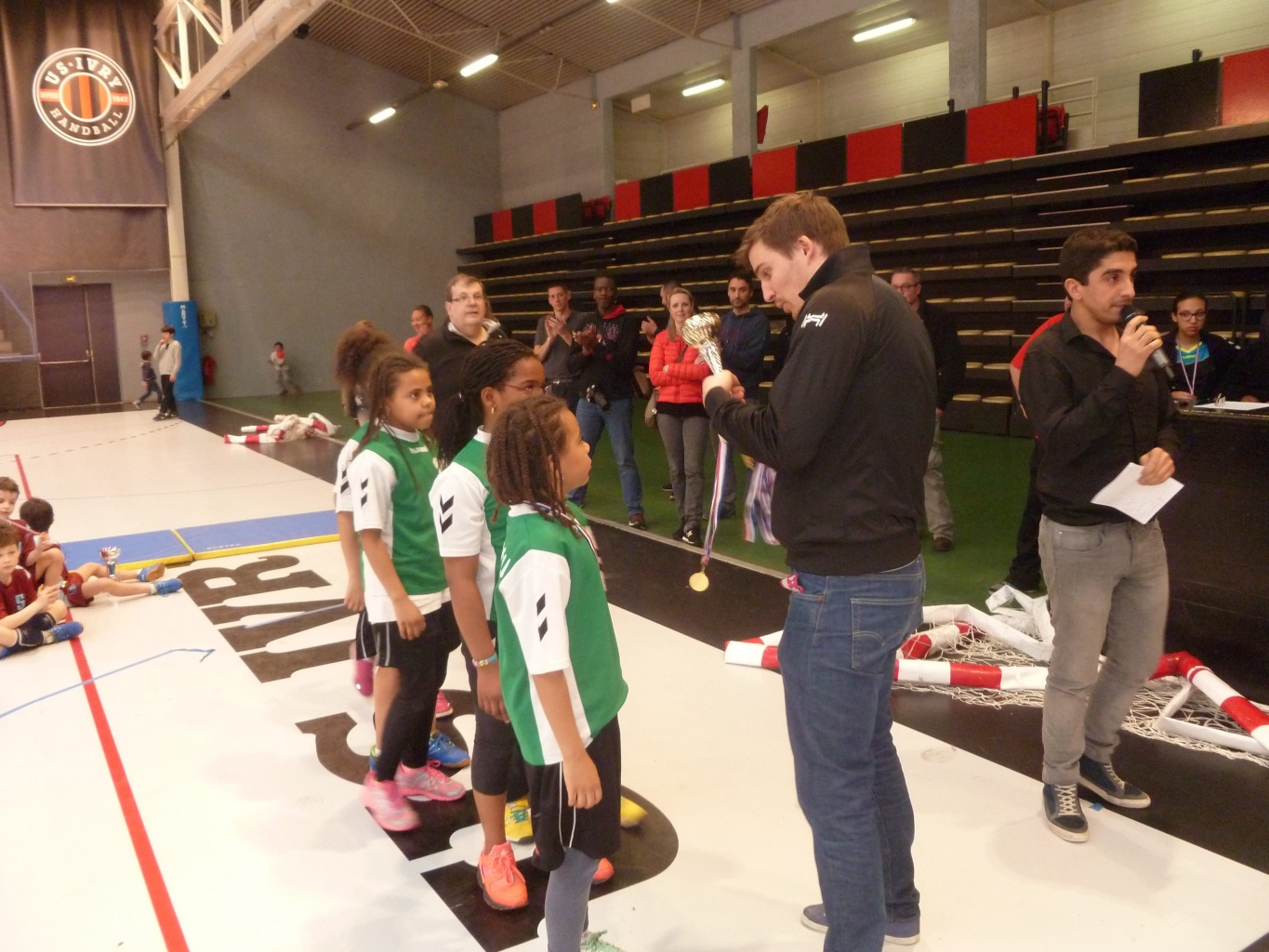 TOURNOI MINI HAND 1617