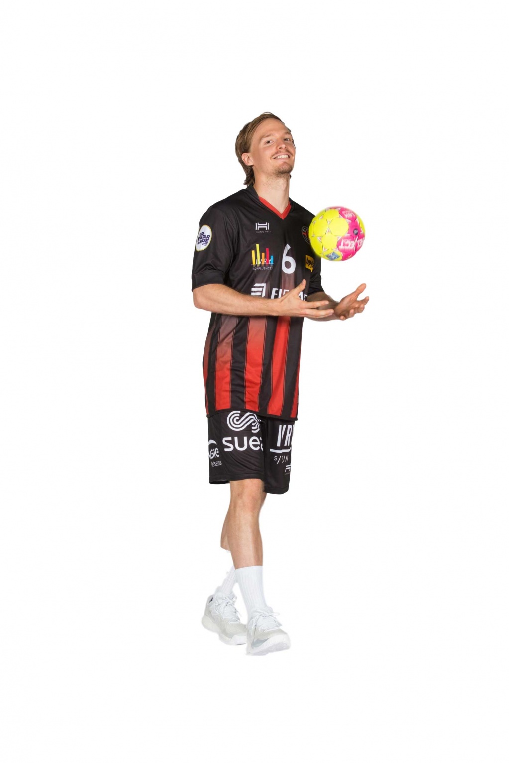 PRESENTATION OFFICIEUSE DE L'EQUIPE PRO (Lionel Hitier - www.lemondedusport.com)