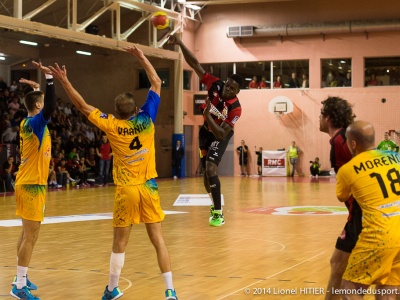 US IVRY - PONTAULT COMBAULT